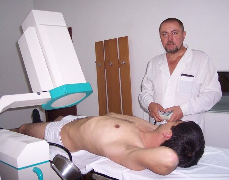 Fisioterapia per aiutare ad alleviare i sintomi della prostatite negli uomini